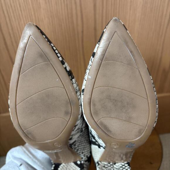 Nine West Issa Block Heel Snake Skin Patterned Pump Size: 9.5 - Picture 6 of 8